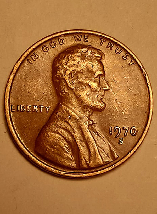 1970-S-Large-Or-Small-Date